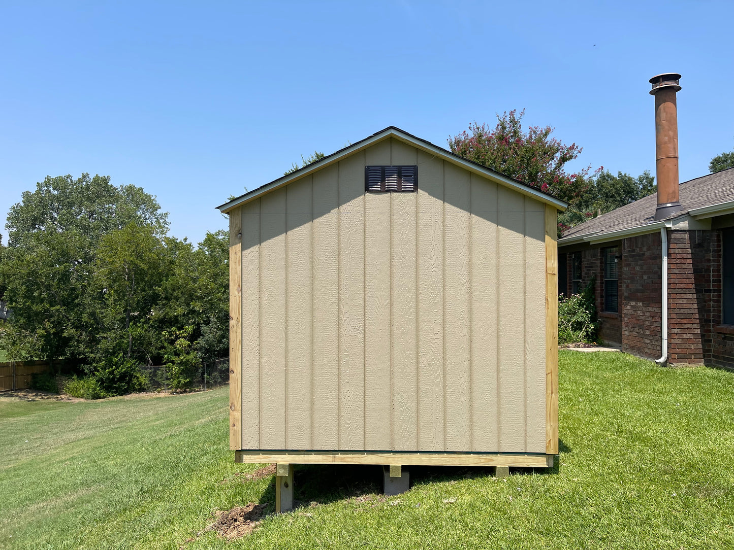 Storage shed 8’x12’